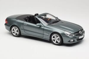 Mercedes SL R230 Amiant Green Minichamps 1:18 B66962389 Metaal — afbeelding 6 van 8