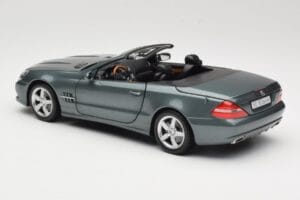 Mercedes SL R230 Amiant Green Minichamps 1:18 B66962389 Metaal — afbeelding 7 van 8