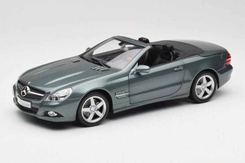 Mercedes SL R230 Amiant Green Minichamps 1:18 B66962389 Metaal