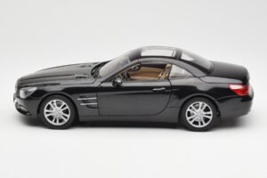 Mercedes SL R231 Magnetite Zwart Metallic Norev 1:18 B66960107 Metaal — afbeelding 5 van 9