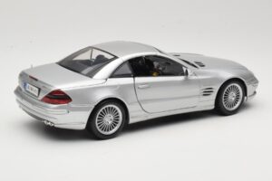 Mercedes SL55 AMG R230 Zilver Maisto 1:18 36894 Metaal — afbeelding 3 van 8