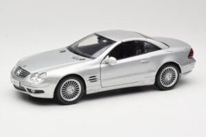 Mercedes SL55 AMG R230 Zilver Maisto 1:18 36894 Metaal
