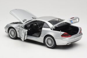 Mercedes SL55 AMG R230 Zilver Maisto 1:18 36894 Metaal — afbeelding 5 van 8