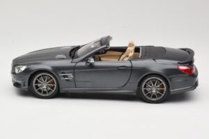 Mercedes SL65 AMG Black Series R230 Matte Black Maisto 1:18 36198 Metaal — afbeelding 4 van 8