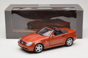 Mercedes SLK R170 230 AMG Orange Metallic Minichamps 1:18 B66005227 Metaal — afbeelding 9 van 9