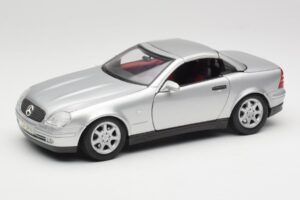 Mercedes SLK R170 Roadster Zilver Maisto 1:18 31674 Metaal