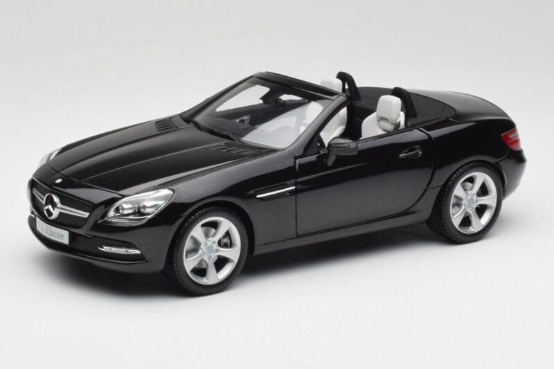 Mercedes SLK R172 Magnetite Zwart Minichamps 1:18 B66960514 Metaal