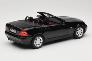 Mercedes SLK200 R170 Zwart Norev 1:18 B66040714 Metaal — afbeelding 4 van 9
