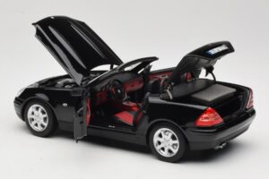 Mercedes SLK200 R170 Zwart Norev 1:18 B66040714 Metaal — afbeelding 6 van 9