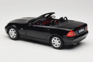 Mercedes SLK200 R170 Zwart Norev 1:18 B66040714 Metaal — afbeelding 8 van 9