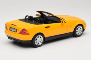 Mercedes SLK200 R170 Geel Norev 1:18 B66040713 Metaal — afbeelding 4 van 9
