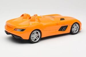 Mercedes SLR McLaren C199 Stirling Moss AMG Solarbeam Metallic Minichamps 1:18 100038400 Metaal — afbeelding 3 van 8