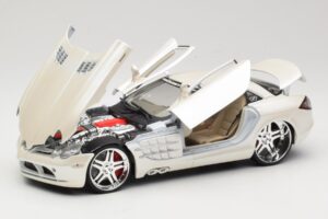 Mercedes SLR McLaren C199 Wit Maisto 1:18 31068 Metaal — afbeelding 2 van 8