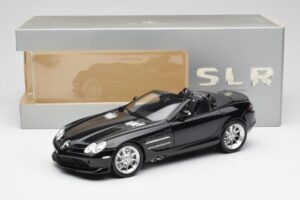 Mercedes SLR McLaren Roadster R199 Crystal Galaxit Zwart Minichamps 1:18 B66961004 Metaal — afbeelding 8 van 8