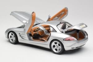 Mercedes SLR Vision Liquid Zilver Maisto 1:18 B66962101 Metaal — afbeelding 5 van 8