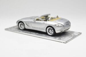 Mercedes SLR Vision Roadster Liquid Zilver Maisto 1:18 B66963208 Metaal — afbeelding 7 van 8