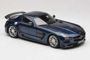 Mercedes SLS AMG Black Series Daytona Blue Metallic Minichamps 1:18 110033026 Metaal — afbeelding 6 van 8
