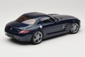 Mercedes SLS AMG C197 Blue Metallic Minichamps 1:18 100039021 Metaal — afbeelding 3 van 8