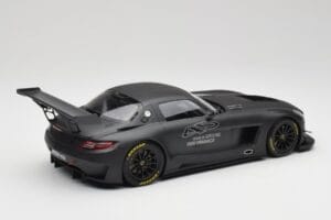 Mercedes AMG SLS C197 GT3 45 Jaar Driving Performance Minichamps 1:18 151133100 Metaal — afbeelding 2 van 6