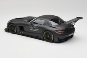 Mercedes AMG SLS C197 GT3 45 Jaar Driving Performance Minichamps 1:18 151133100 Metaal — afbeelding 5 van 6