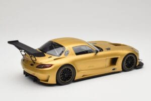 Mercedes AMG SLS C197 GT3 Street Goud Minichamps 1:18 151113106 Metaal — afbeelding 2 van 6
