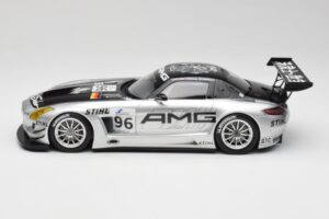 Mercedes AMG SLS C197 GT3 Team AMG China #96 M. Hakkinen / C. Cheng Zhuhai 6th 2011 Minichamps 1:18 151113196 Metaal — afbeelding 3 van 6