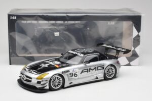 Mercedes AMG SLS C197 GT3 Team AMG China #96 M. Hakkinen / C. Cheng Zhuhai 6th 2011 Minichamps 1:18 151113196 Metaal — afbeelding 6 van 6