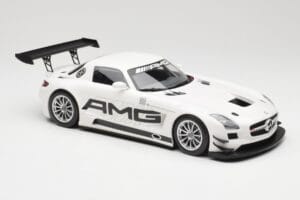 Mercedes AMG SLS C197 GT3 Street Wit Minichamps 1:18 151123107 Metaal — afbeelding 4 van 6