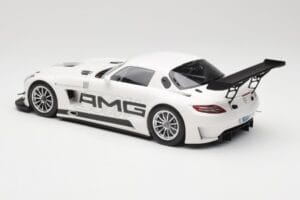 Mercedes AMG SLS C197 GT3 Street Wit Minichamps 1:18 151123107 Metaal — afbeelding 5 van 6