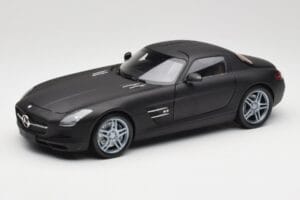 Mercedes SLS AMG C197 Matte Black Minichamps 1:18 100039027 Metaal