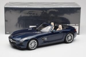 Mercedes SLS AMG R197 Roadster South Seas Blauw Minichamps 1:18 100039031 Metaal — afbeelding 8 van 8