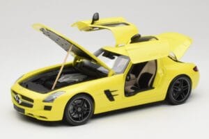 Mercedes SLS AMG C197 Geel Minichamps 1:18 100039022 Metaal — afbeelding 2 van 8