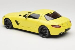 Mercedes SLS AMG C197 Geel Minichamps 1:18 100039022 Metaal — afbeelding 7 van 8