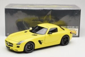 Mercedes SLS AMG C197 Geel Minichamps 1:18 100039022 Metaal — afbeelding 8 van 8