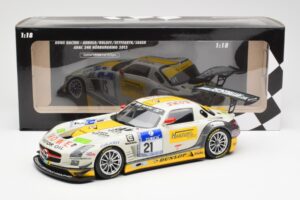 Mercedes SLS AMG GT3 #21 Rowe Racing Arnold / Roloff / Seyffarth / Jäger ADAC 24 Hours Nürburgring 2013 Minichamps 1:18 15113 — afbeelding 6 van 6