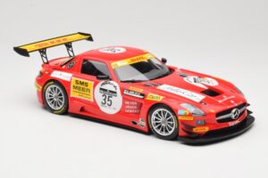 Mercedes SLS AMG GT3 #35 T. Heyer / T. Jager 24 Hours of Spa 2011 Minichamps 1:18 B66960196 Metaal — afbeelding 4 van 6