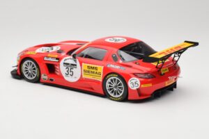 Mercedes SLS AMG GT3 #35 T. Heyer / T. Jager 24 Hours of Spa 2011 Minichamps 1:18 B66960196 Metaal — afbeelding 5 van 6