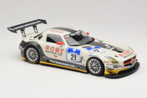 Mercedes SLS AMG GT3 #21 Rowe Racing M. Zehe / M. Hartung ADAC 24h Nurburgring 2012 Minichamps 1:18 151123121 Metaal — afbeelding 4 van 6