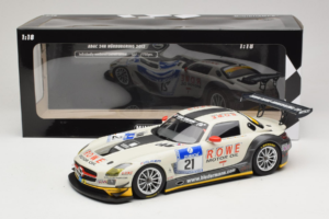 Mercedes SLS AMG GT3 #21 Rowe Racing M. Zehe / M. Hartung ADAC 24h Nurburgring 2012 Minichamps 1:18 151123121 Metaal — afbeelding 6 van 6