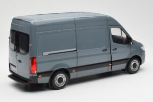 Mercedes Sprinter W907 Blauwgrijs Norev 1:18 183423 Metaal — afbeelding 3 van 7