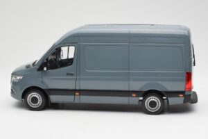 Mercedes Sprinter W907 Blauwgrijs Norev 1:18 183423 Metaal — afbeelding 4 van 7