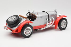 Mercedes SSK Zilver & Rood Bburago 1:18 3009-M2 Metaal — afbeelding 2 van 6