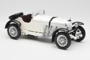 Mercedes SSKL Wit Bburago 1:18 3002 Metaal — afbeelding 6 van 8