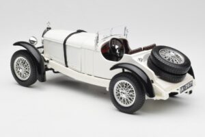 Mercedes SSKL Wit Bburago 1:18 3002 Metaal — afbeelding 7 van 8