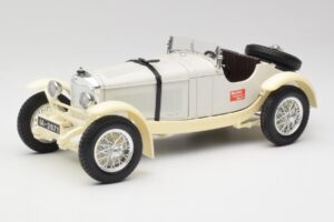 Mercedes SSKL Wit & Crème Bburago 1:18 3002-M1 Metaal