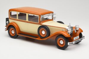 Mercedes Type Nurburg W08 460/460K Beige MCG 1:18 MCG18034 Metaal — afbeelding 4 van 6