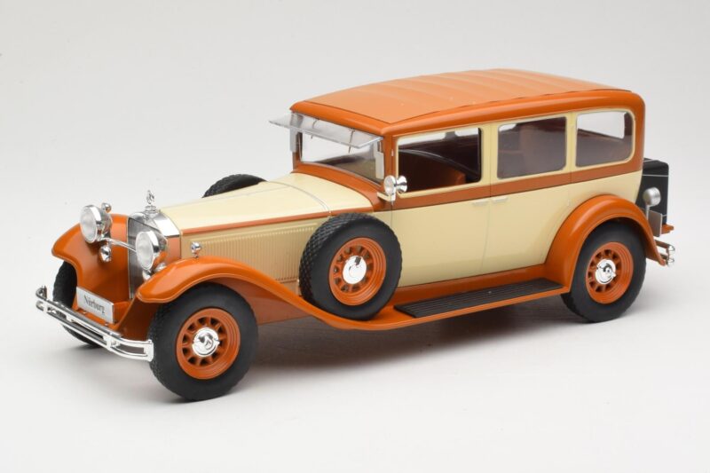 Mercedes Type Nurburg W08 460/460K Beige MCG 1:18 MCG18034 Metaal
