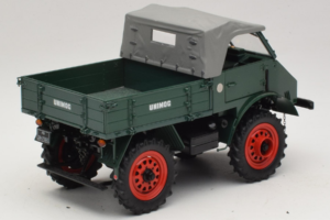 Mercedes Unimog 401 Groen Schuco 1:18 00135 Metaal — afbeelding 3 van 8