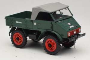 Mercedes Unimog 401 Groen Schuco 1:18 00135 Metaal — afbeelding 6 van 8
