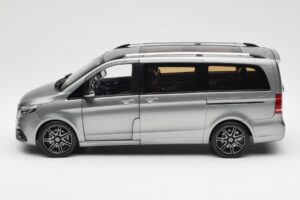 Mercedes V-Class W447 AMG Line Grijs Metallic Norev 1:18 183488 Metaal — afbeelding 5 van 9
